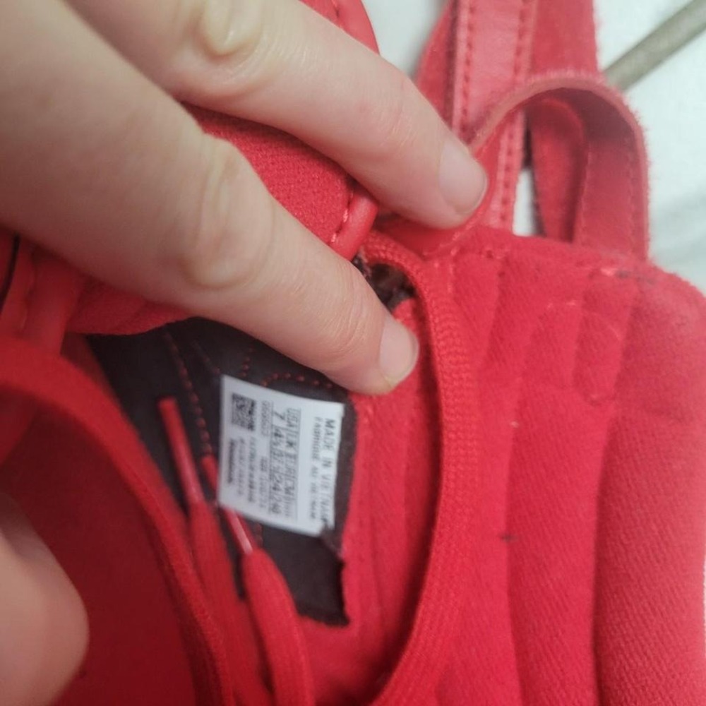 Vintage Red Reebok high-top trainers - Picture 7 of 8